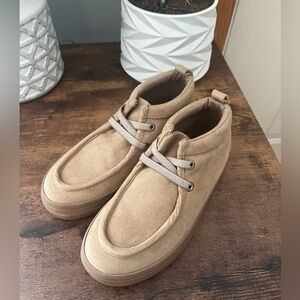 Old navy boys shoes